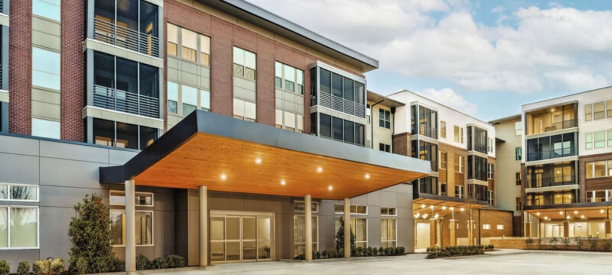 Exterior of an Erickson Senior Living Woodleigh Chase community building. 